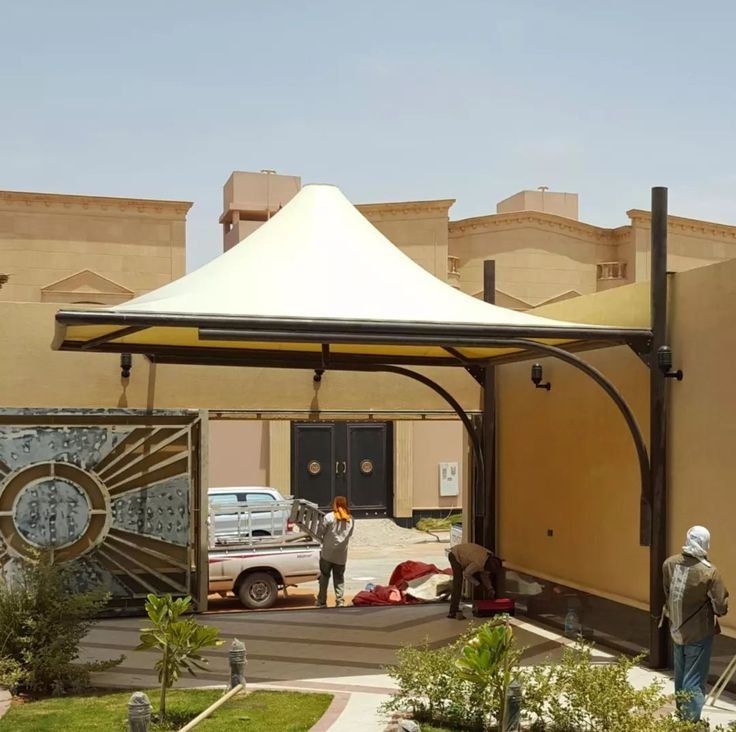 مظلات داخل البيت