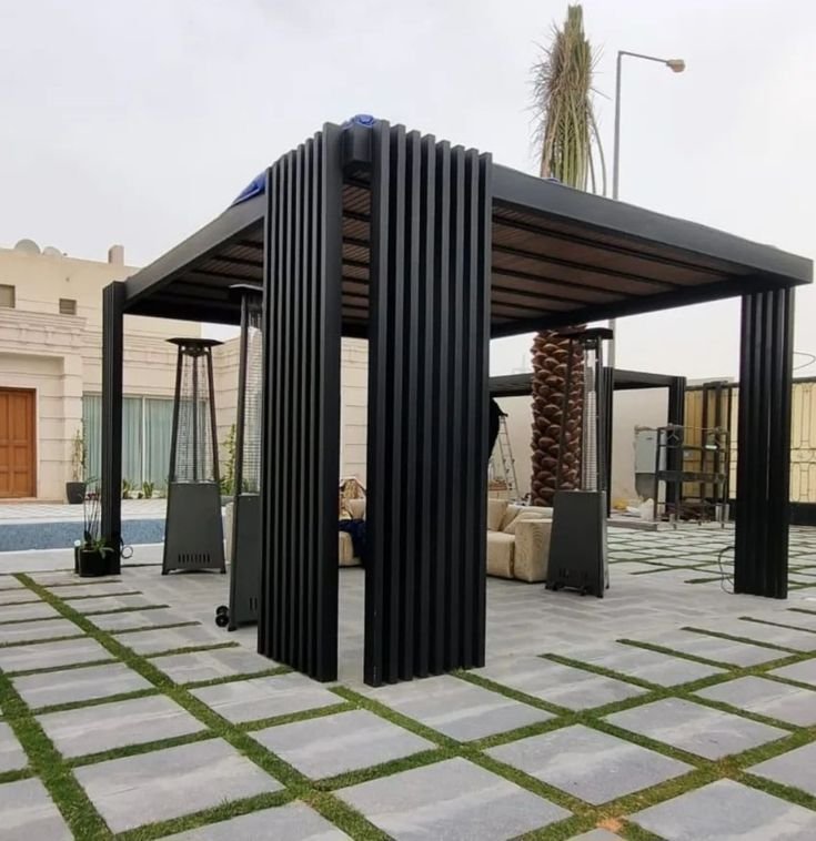 مظلات حديد